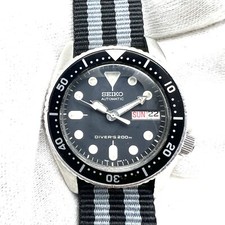 Orologio Seiko Ref. SKX013 7s26-0030 vintage 38mm NATO nero