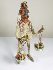 Unica scultura arte popolare steampunk filo riciclato di 9" fiorista mercantile