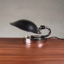 Lampada vintage modernista da tavolo Bauhaus tipo 3530 di Carl Jucker per Napako