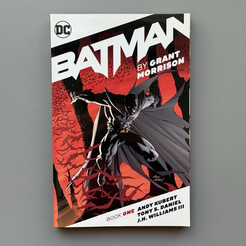 Batman grant morrison book - grant,
