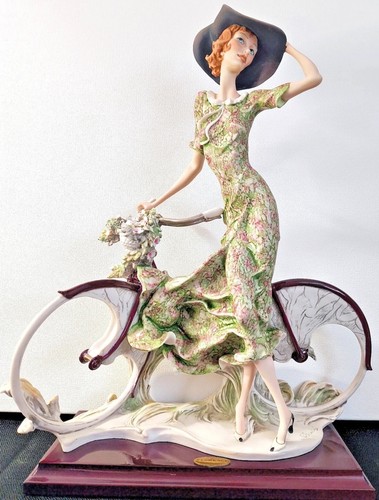 This figurine giuseppe - is, a