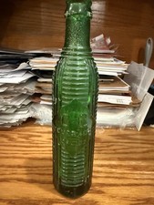 Bottiglia di schiacciamento