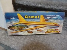 Comet All-Plastic Boeing 707 Jet Airliner Model Kit PL-800 NUOVO RARO