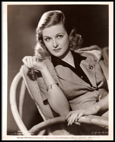 Hollywood beauty joan bennett - hollywood,