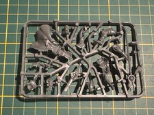 Warhammer Lizardmen uomini lucertola Saurus Oldblood veterano del collo del corno metallo fuori produzione#1