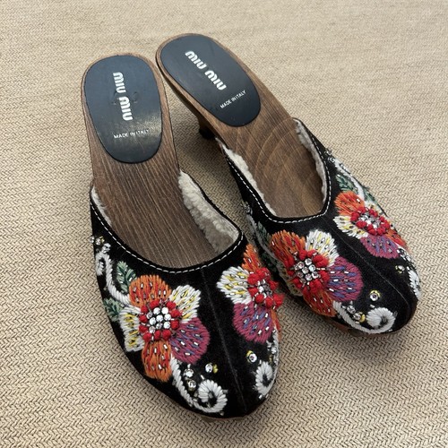 Zoccoli vintage miu - miu,