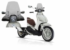 FACO 23098 PARABREZZA PIAGGIO BEVERLY 300 ANNO 2015 TIPO ALTO COMPLETO DI ATTACC