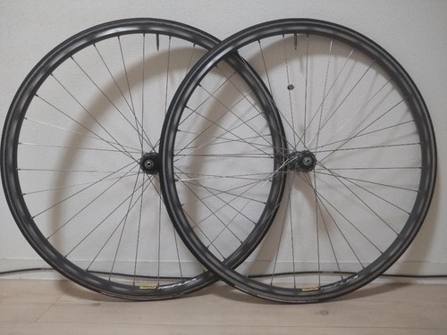 Ruota tubolare costruita - , a