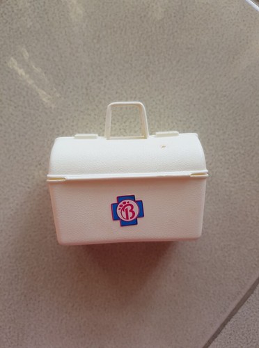 Barbie pet doctor 1996 - pet,