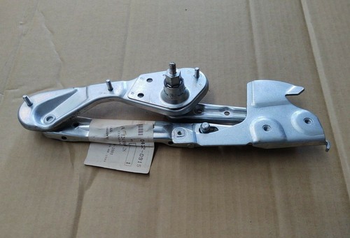 Cerniera destra cofano motore - cerniera,