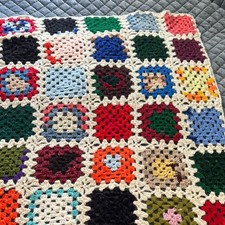 Lancio afgano all'uncinetto