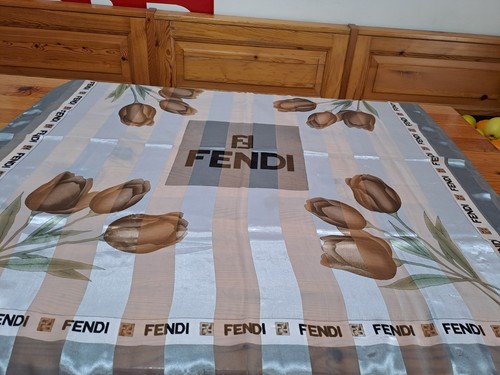 Fendi foulard vintage - fendi,