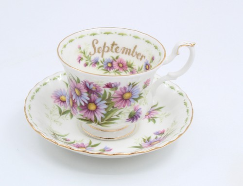 Tasse soucoupe thé - et, a
