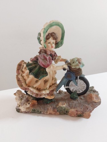 Statuetta decorativa ragazza - statuetta, "ragazza