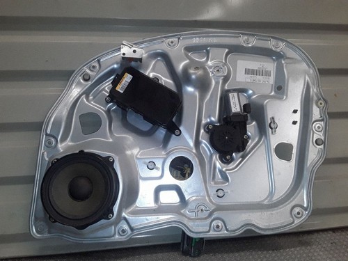 Alzavetro elettrico porta