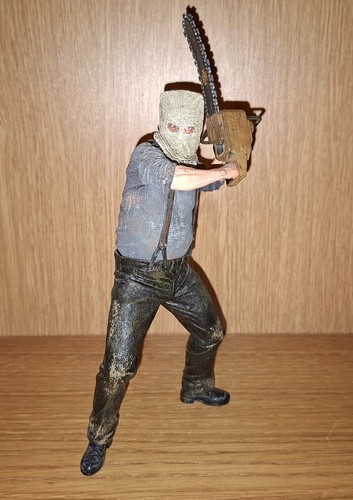Neca resident evil motosega - resident,