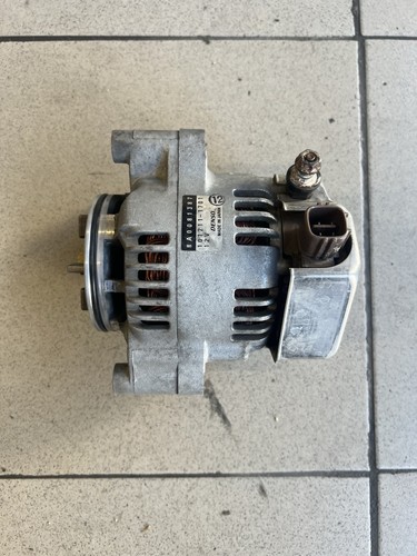 Alternatore generatore - alternatore,