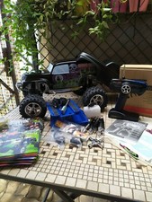 Grave Digger modello radiocomandato 4x4
