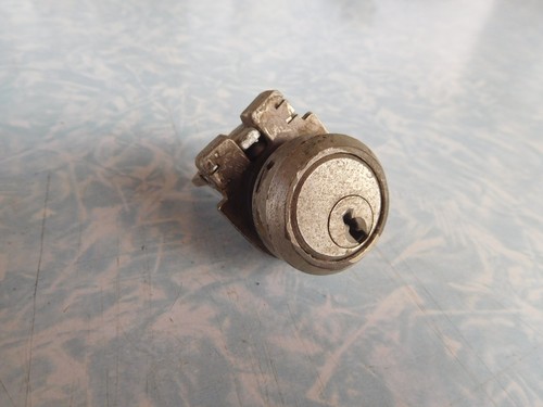 Piaggio vespa bloccasterzo - piaggio,