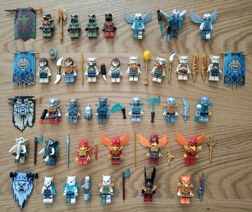 Lot figurines accessoires - lot,