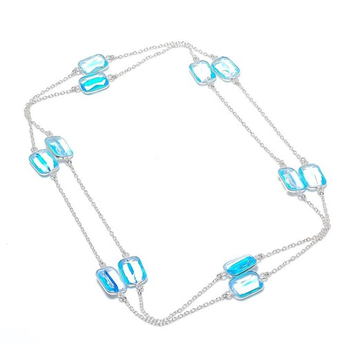 Collana con pietre preziose