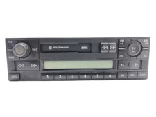 VOLKSWAGEN POLO IV CAR AUDIO