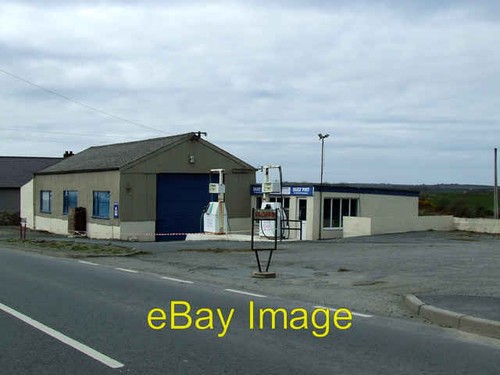 Photo 6x4 garage llynfaes a - 6x4,