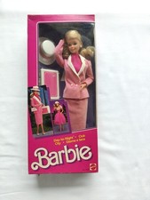Barbie Day-to-Night Club