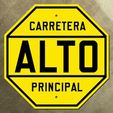 Messico ALTO carretera fermata