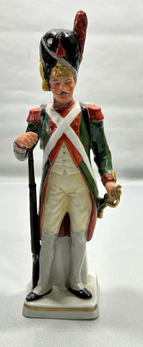 Antica statuina militare