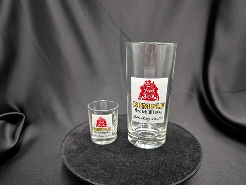 Dimple scotch whisky retro - scotch,