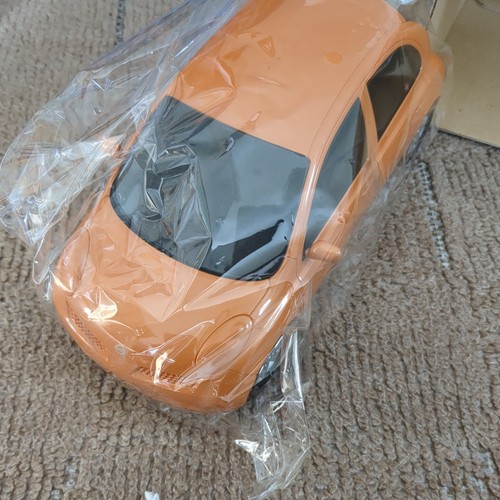 Nissan marzo - k12, colore