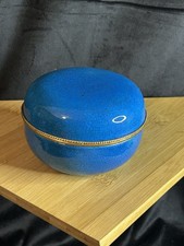 Bonbonnière en porcelaine