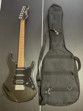 YAMAHA ELECTRIC GUITAR BLACK