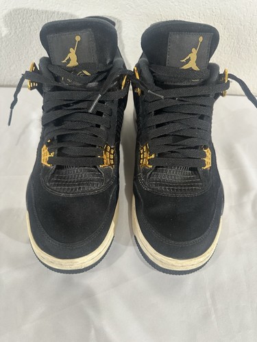 Jordan royalty size 9 5 - 4, 9.5
