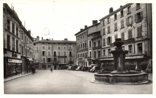 Cpsm bourgoin - 38, (isère)