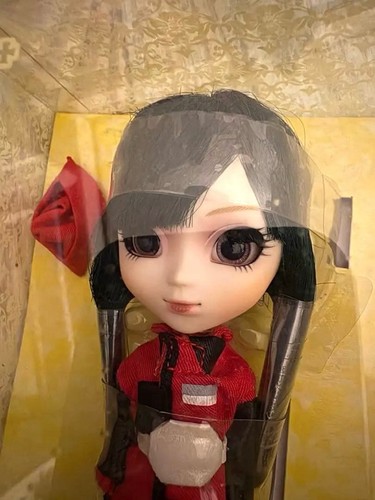 Little pullip plus - plus, miss