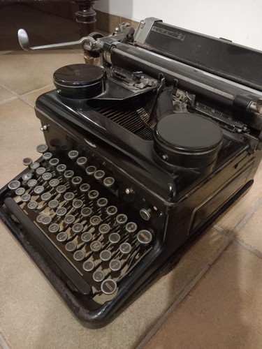 Macchina scrivere epoca - da, d'epoca