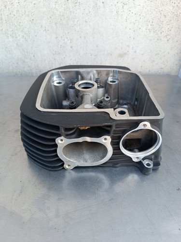 Testata sinistra moto - testata,