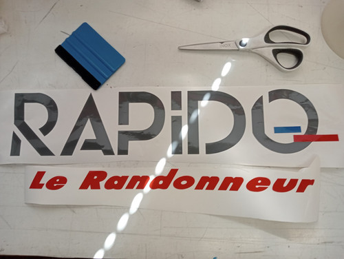 Adesivo per camper - rapido, le