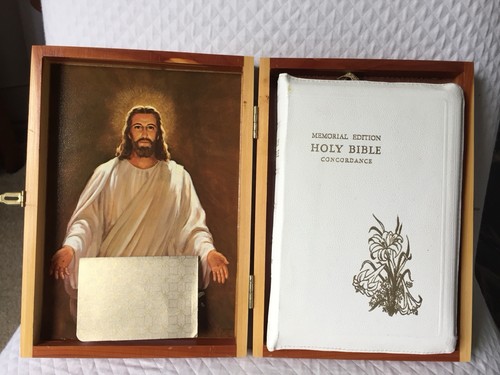 Memorial holy bible - ed,