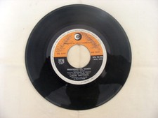 DISCO VINILE 45 GIRI Lucio Battisti "Prigioniero del Mondo / Balla Linda"