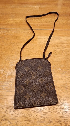 Louis vuitton pochette - louis,