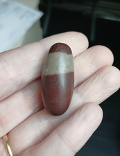 Shiva lingam pierre sacrée /