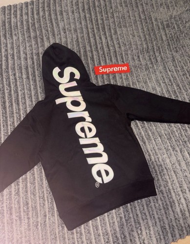 Supreme - ,