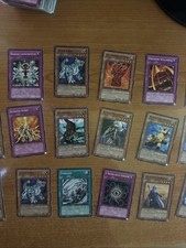 Lotto 42 Carte Yu Gi Oh Varie