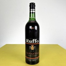 bottiglia vino valpolicella