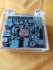 caratteri tipografici piombo