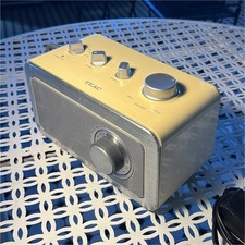 TEAC R-1 Premium Edition AM/FM