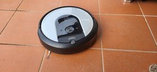 iRobot Roomba i7156 Robot